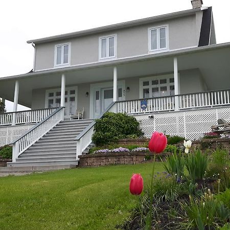 Auberge Gite Maison Des Lilas La Malbaie Kültér fotó