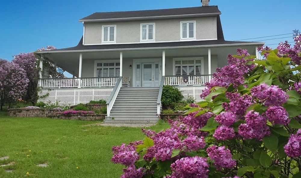 Auberge Gite Maison Des Lilas La Malbaie Kültér fotó