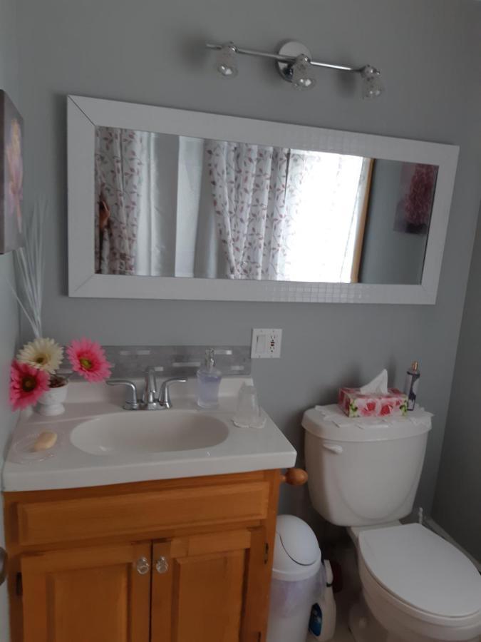 Auberge Gite Maison Des Lilas La Malbaie Kültér fotó