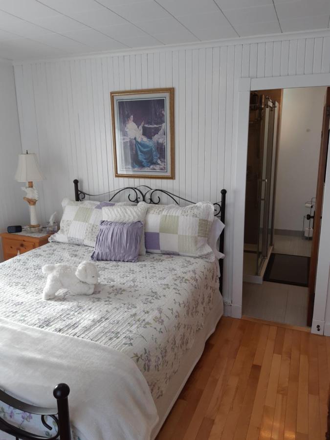 Auberge Gite Maison Des Lilas La Malbaie Kültér fotó